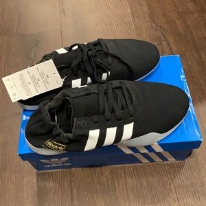 Adidas Taewondo Sneakers US 6.5